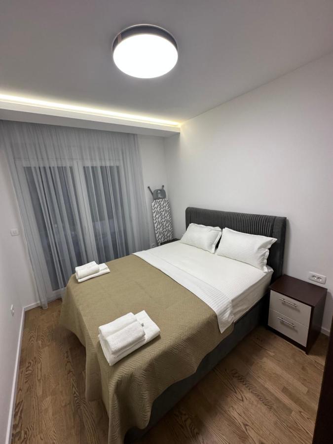 Luxury Apartments D&B พอดโกริกา ภายนอก รูปภาพ