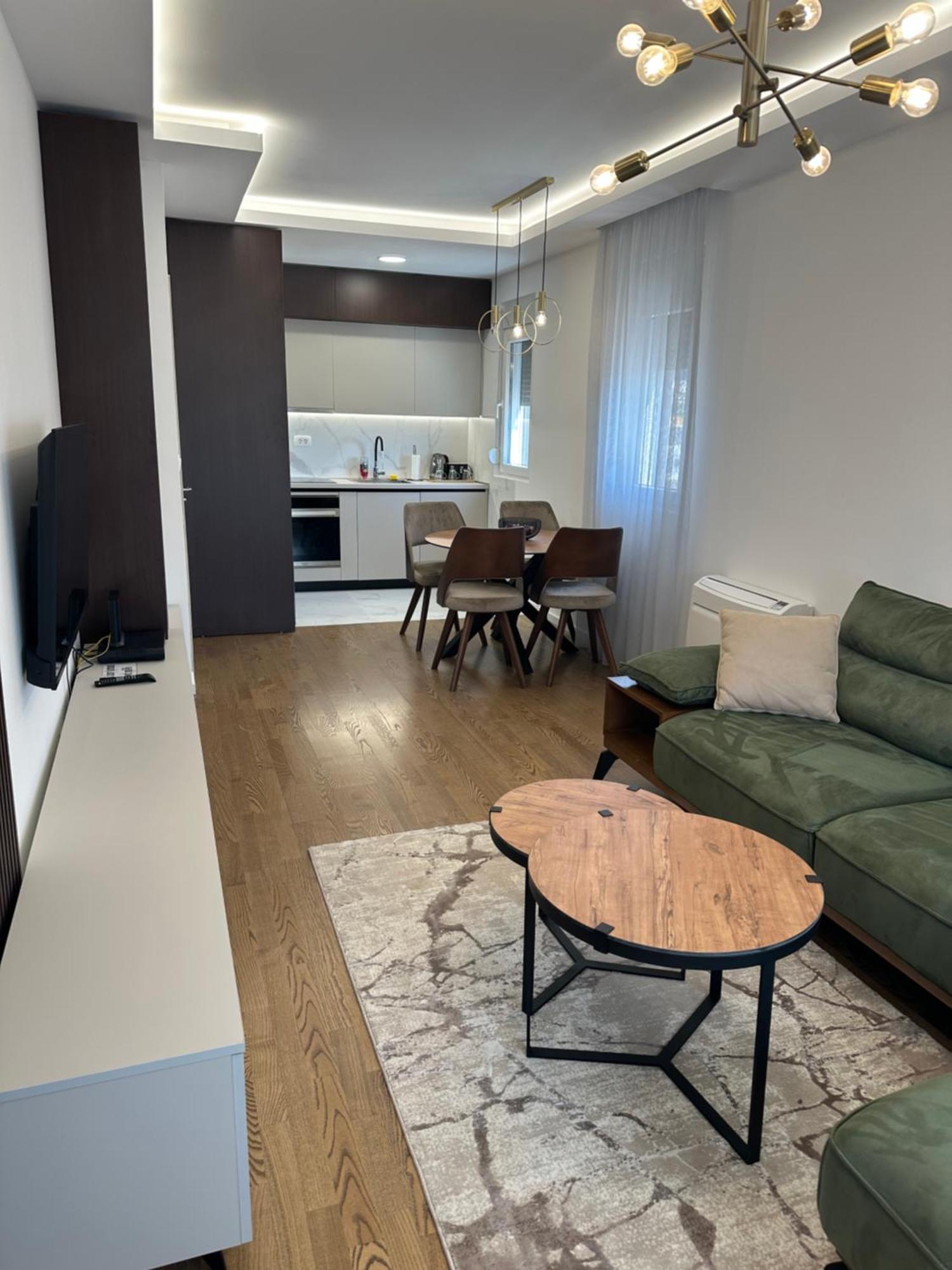 Luxury Apartments D&B พอดโกริกา ภายนอก รูปภาพ